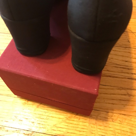 Prada authentic size 7,5 - Picture 3 of 9